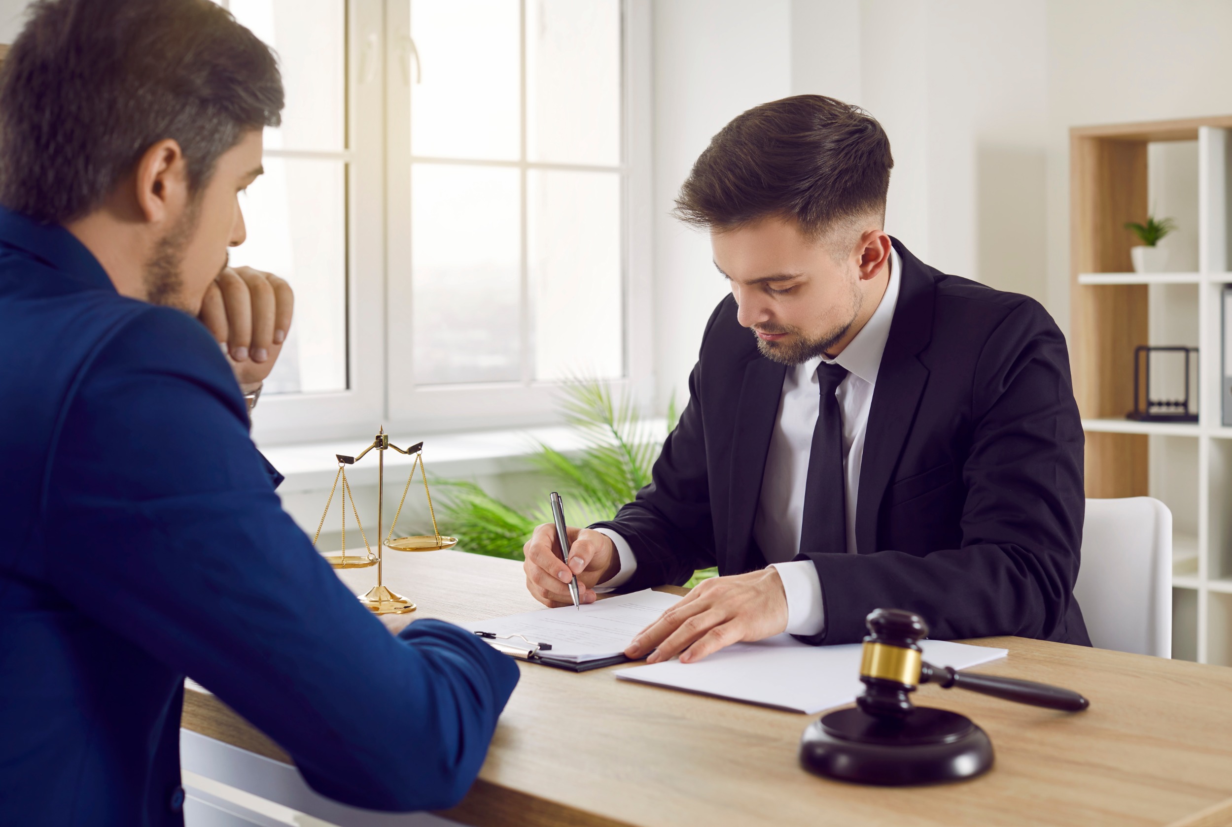 Choisir votre avocat en droit du travail : ce que vous devez savoir