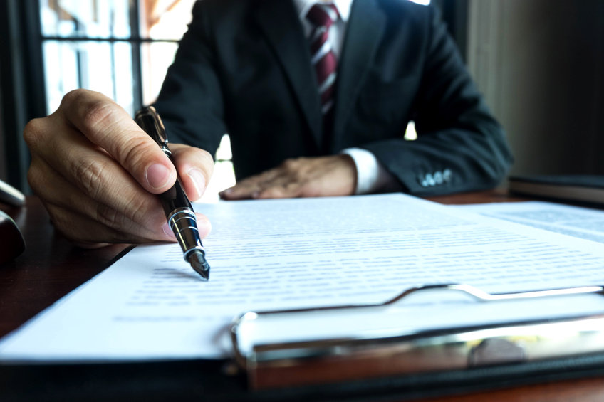 Evitez les pièges juridiques avec un avocat en droit de l’immobilier