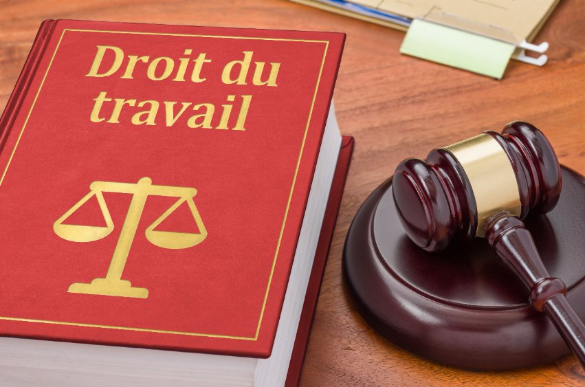 Pourquoi est-il indispensable pour un employeur de consulter un avocat en droit du travail ?