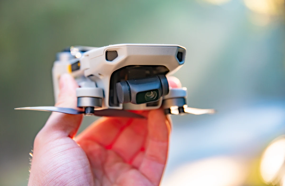 La régulation des drones civils en droit international : enjeux et perspectives