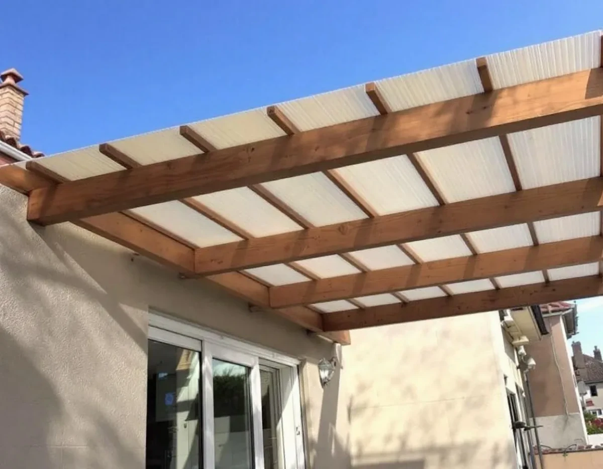 Pergola et litiges avec un artisan : Vos droits et recours face aux problèmes d'installation